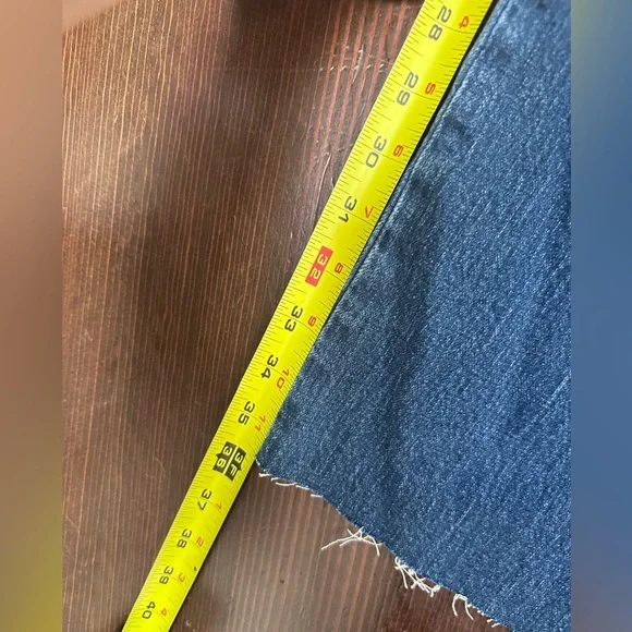 J. Crew Factory Wide-Leg cropped Jeans in All-Day Stretch - Picture 4 of 4